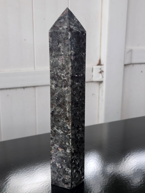 Mega flame stone tower! 9.5 inches, 2.5 pounds!