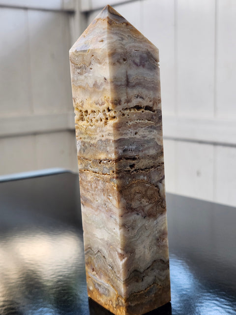 Yellow jasper tower! 13.5 ounces, 6.3 inches tall