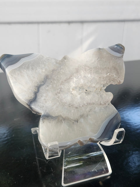 Druzy agate butterfly! 3.7 inches wide,.2.7 inches tall, 5.6 ounces