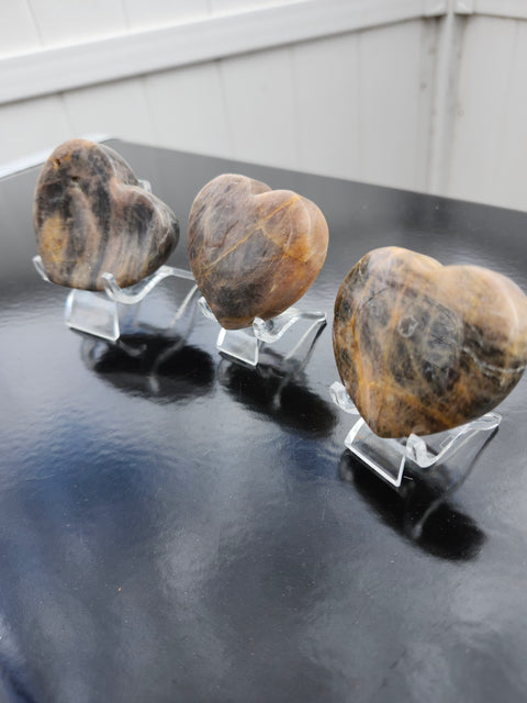 crystals spheres towers gemstones geodes skulls Amathyst rose quartz