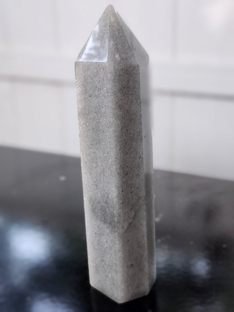 Green aventurine tower with silver flash! 12.8 ounces, 6.5 inches