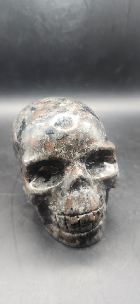 Flame stone "yooperlite" skull!! 3 inches tall, 3 long, 15 ounces