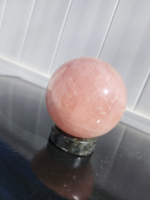 crystals spheres towers gemstones geodes skulls Amathyst rose quartz
