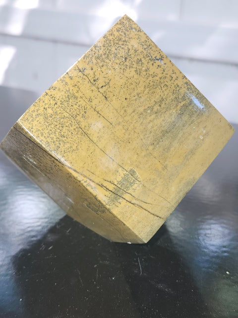 Yellow feather jasper balancing cube! 2.6 by 2.3 inches wide, 1.6 pounds
