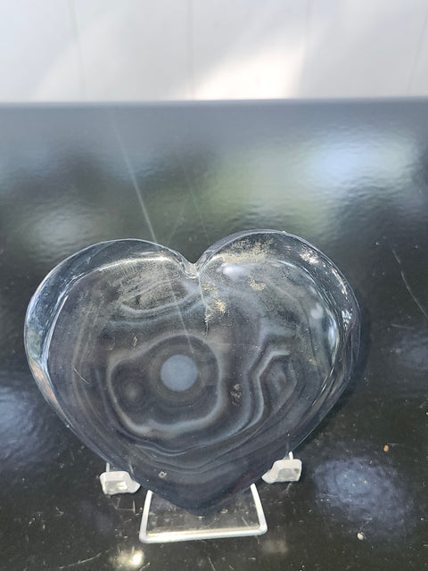 Druzy agate heart! 7.5 ounces,4.1 inches wide, 3.7 inches tall