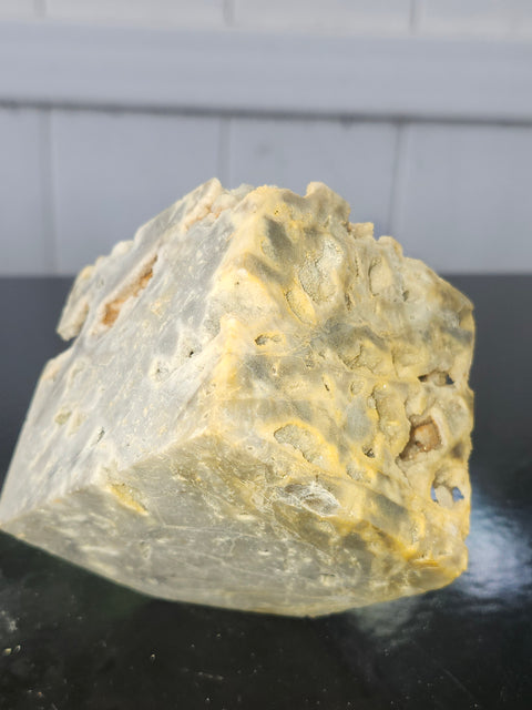 Druzy agate balancing cube! 1.1 pound, 63.1mm by 62.8mm