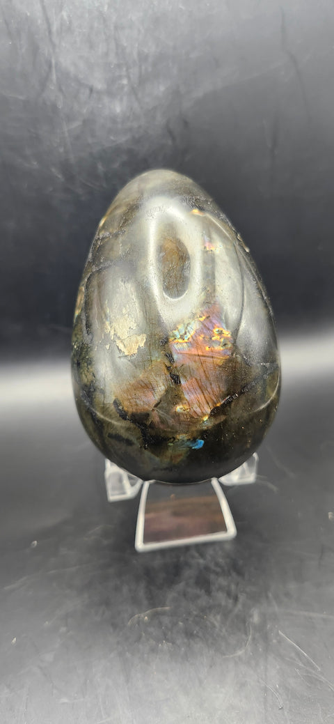 14.8 ounce, 3.5 inch purple flash Labradorite egg