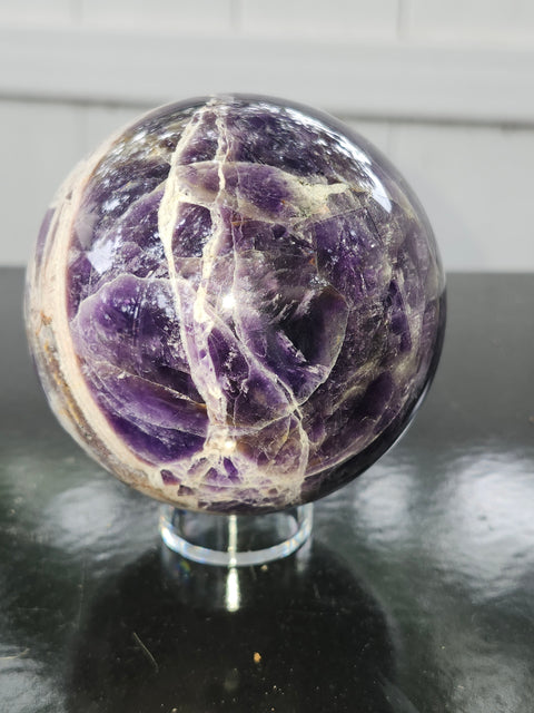 Dream amethyst sphere! 77.9mm, 3.06 inches, 1.7 pounds