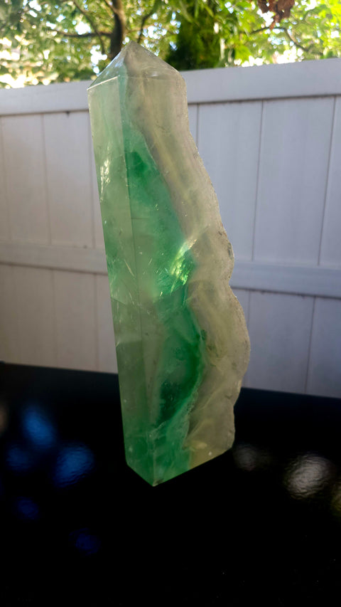 4.5 pound Massive druzy florite free form tower! 10.5 inches tall by 4 wide, 1.5 thick