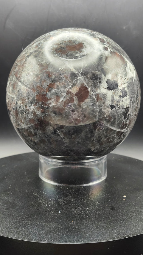 Flame stone sphere yooperlite 82.5mm, 3.24 inches 1.10 pounds!!