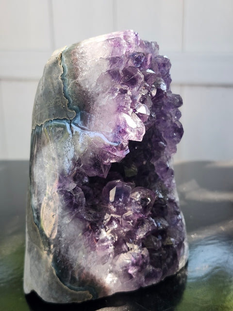 Amethyst cut base free form! 1.14 pounds, 4.5 inches tall, 3 wide