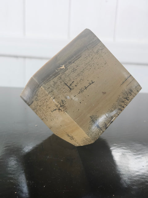 Dendritic jasper balancing cube! 1.5 pounds, 2.8 by 2.7 inch's
