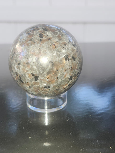 Flame stone sphere "yooperlite" 52.6mm, 2.07 inches, 7 ounces