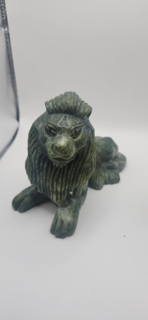 Nephrite jade lion! 1 pound 5 inches long