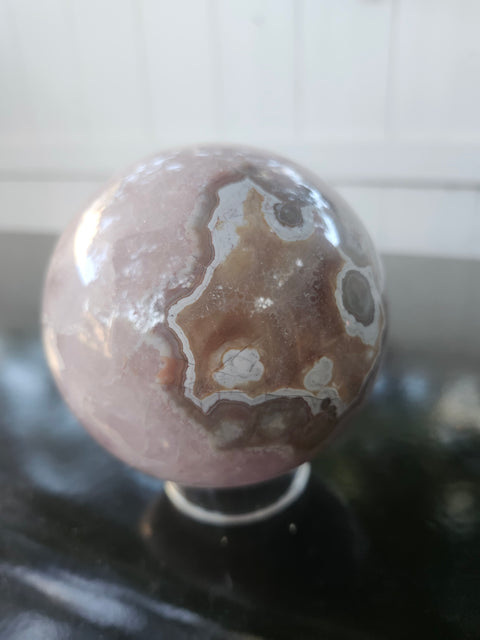 Amethyst lace agate sphere! 85mm, 3.36 inches, 2.1 pounds
