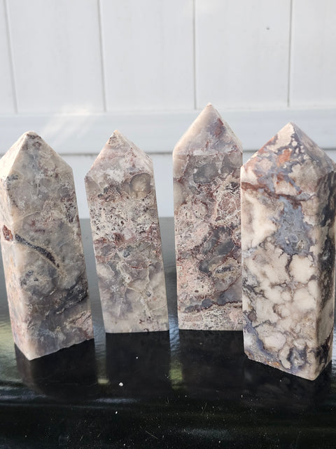 Agate tower! 4.2 inches, 6 ounces!