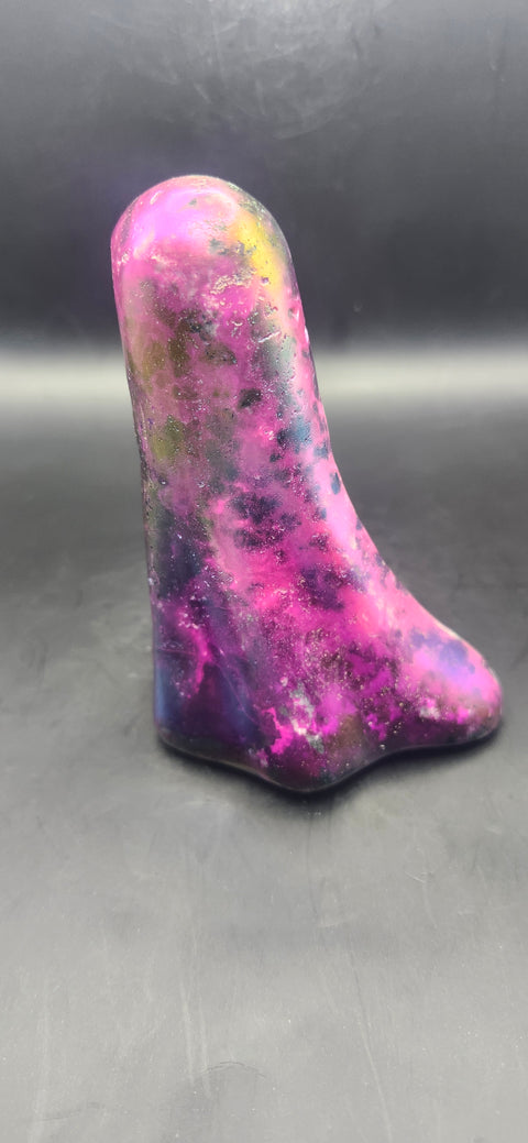 Aura quartz tower uv reactive! 11 ounces, 4 inches tall