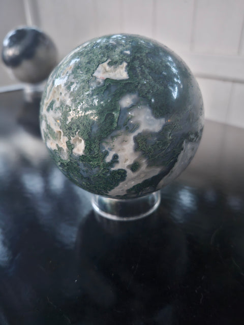1.12 pound, 84.9mm, 3.34 inch moss agate sphere
