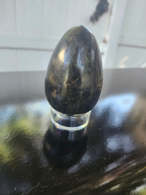 14.8 ounce, 3.5 inch Labradorite egg