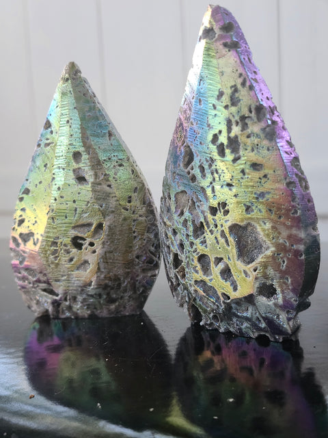 Druzy aura quartz tear tower! 3.4 inches, 3.4 ounces