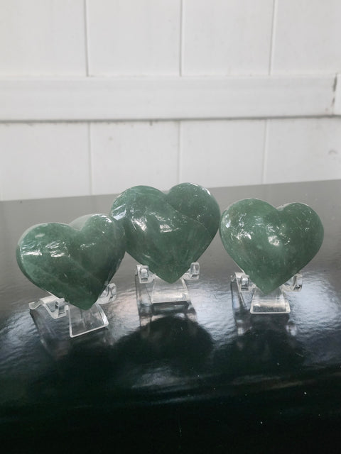 Green aventurine heart! 2.5 ounces, 2.3 inches