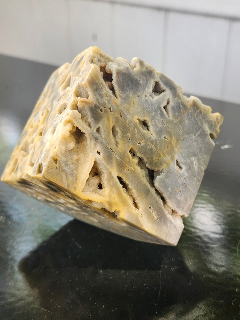 Druzy agate balancing cube! 1.1 pound, 63.1mm by 62.8mm