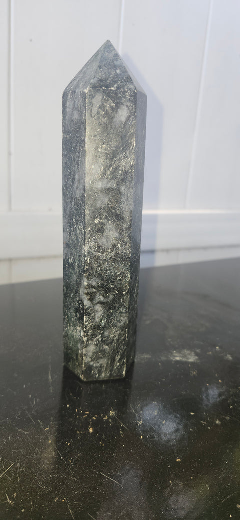 Large larvikite tower! 7 inches tall, 1.3 pounds