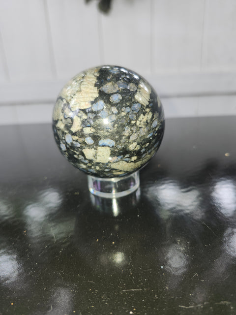 Llanite que sera sphere! 11 ounces, 60.5mm, 2.38 inches