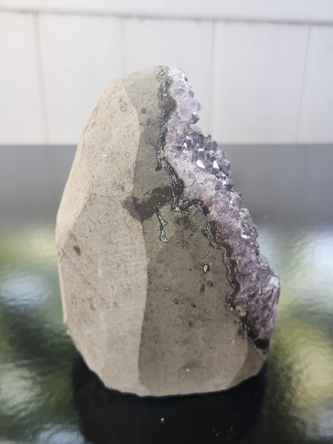 Amethyst cut base free form! 2.4 pounds, 4.7 inches tall 3.3 wide