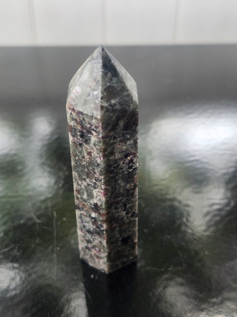 Flame stone tower! 3.2 ounces, 4 inchs tall
