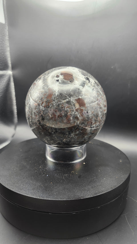 Flame stone sphere yooperlite 82.5mm, 3.24 inches 1.10 pounds!!