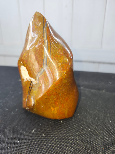 1.4 pound, 4.75 inch brecciated jasper flame tower