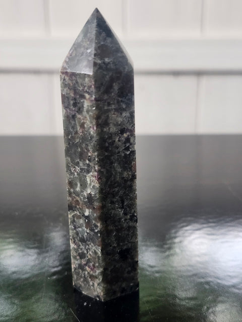 Flame stone tower! 3.2 ounces, 4 inchs tall