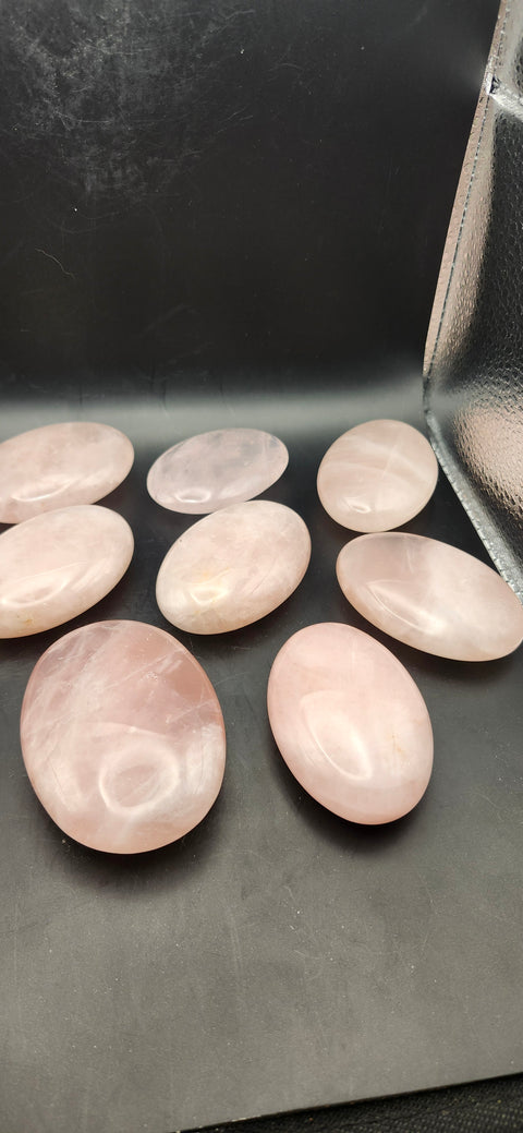 Rose quartz palm stone