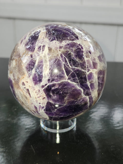 Dream amethyst sphere! 77.9mm, 3.06 inches, 1.7 pounds