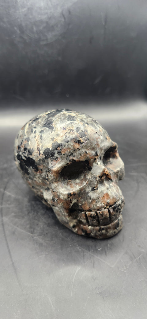 Flame stone "yooperlite" skull! 3 inches tall, 3 long, 14 ounces