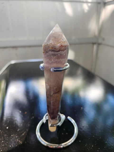 3.5 ounce, 5.5 inch amethyst lace agate scepter