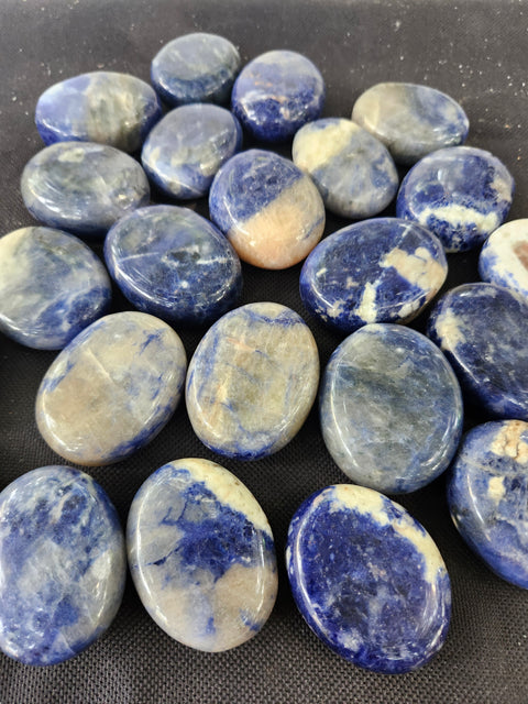 1.5 ounce, 1.75 inch sodalite palm stone uv reactive