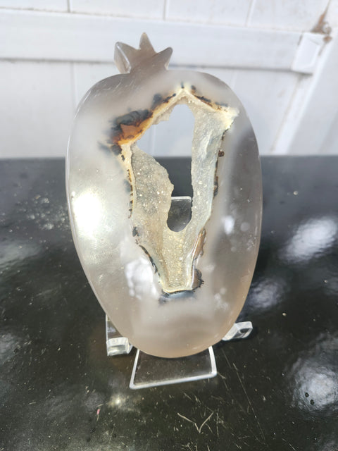Druzy agate pepper! 9 ounces, 5 inches