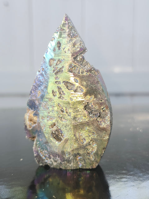 Druzy aura quartz tear tower! 2.4 ounces, 2.9 inches