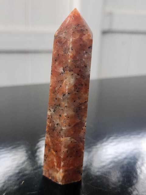 Calcite tower! 2.5 ounces, 3.6 inches tall