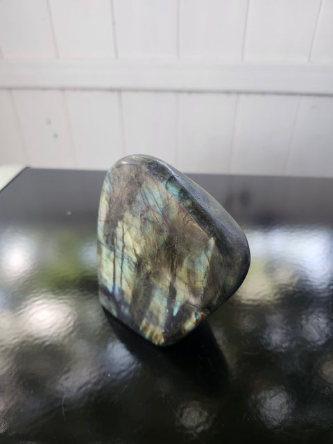 Labradorite free form! 3.89 inches tall, 3.32 inch wide, 1.3 pound