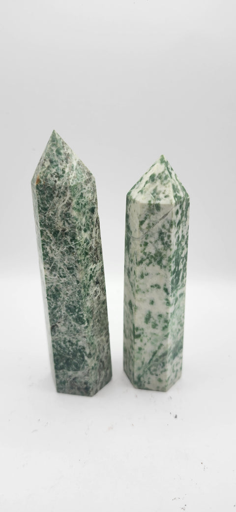 Tree agate tower! 4 inches, 4 ounces