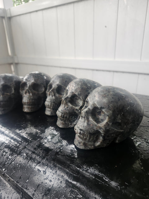 Flame stone yooperlite skull, 1.1 pound, 3.8 inches long, 3.1 tall, 2.3 wide