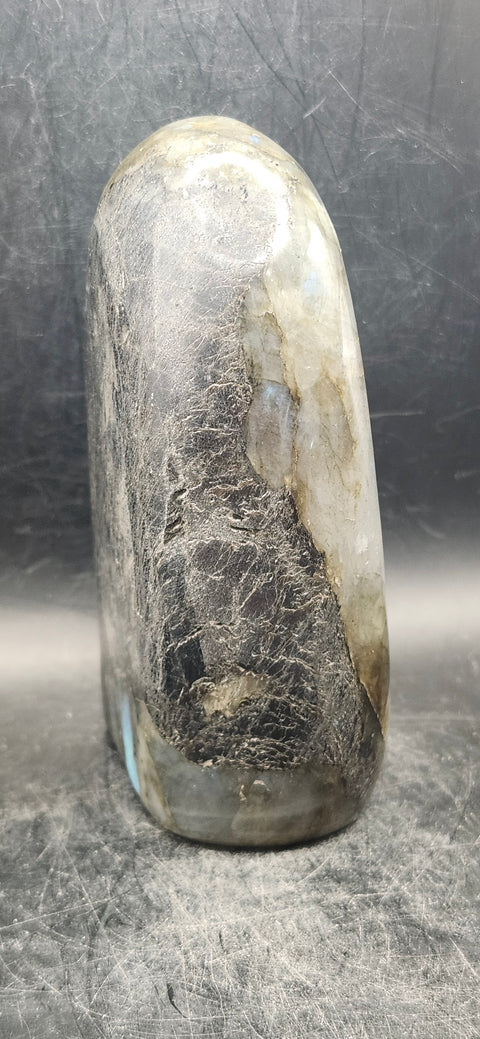 Labradorite free form! 1.13 pounds, 4.6" tall, 2.8" wide,1.7" thick