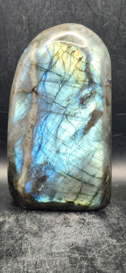 Labradorite free form! 1.13 pounds, 4.6" tall, 2.8" wide,1.7" thick