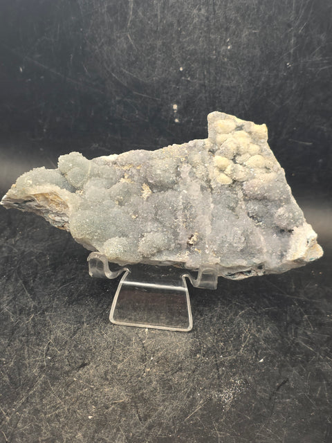 Amethyst flower formation plate! 3.7 ounces, 4.5 inches by 2.5 inches