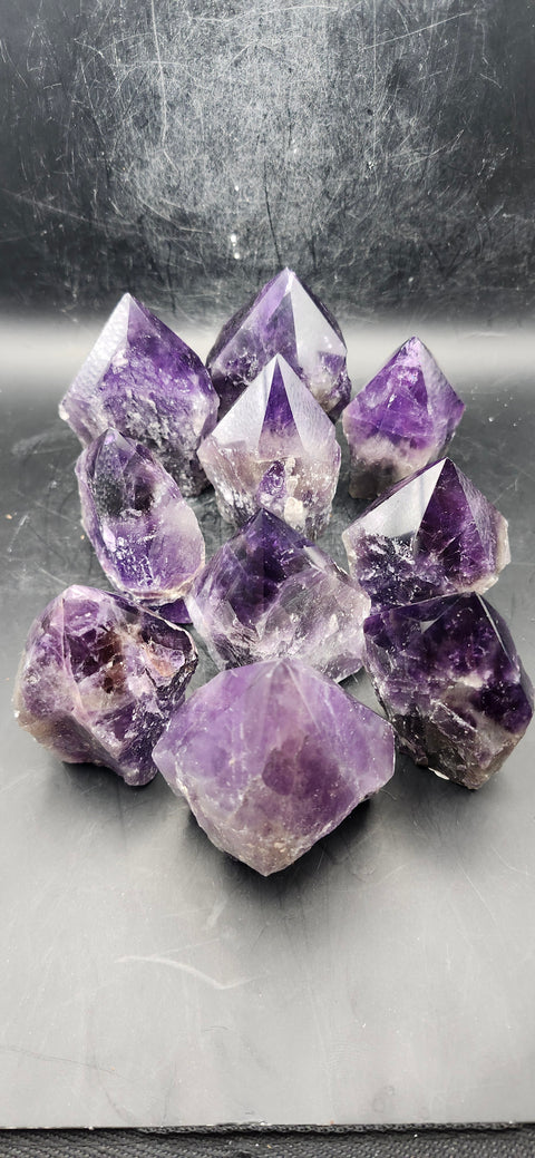 Dark amethyst polished top point! 3.8 ounces!