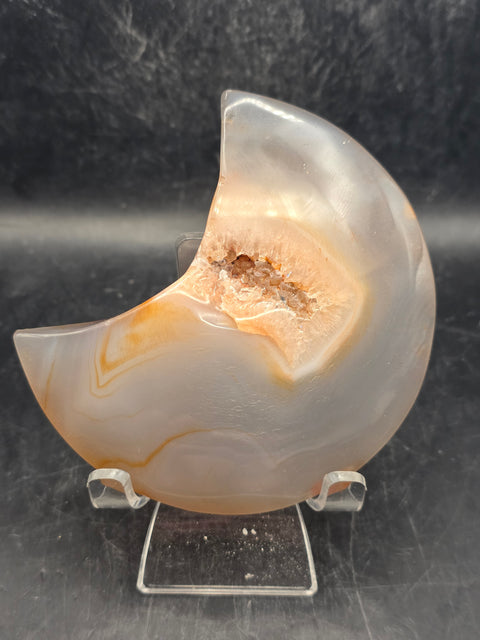 Druzy agate moon! 6.5 ounces, 3.6 by 2.3 inches!
