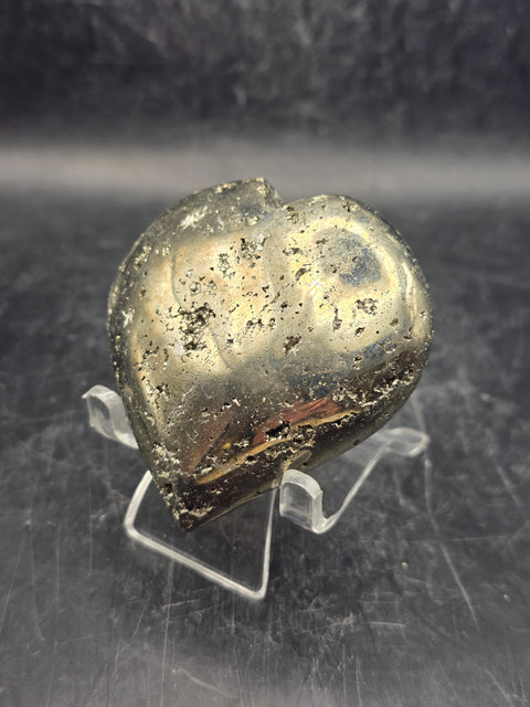 Pyrite heart! 6.9 ounces, 2.4 inches tall, 2.3 inches wide